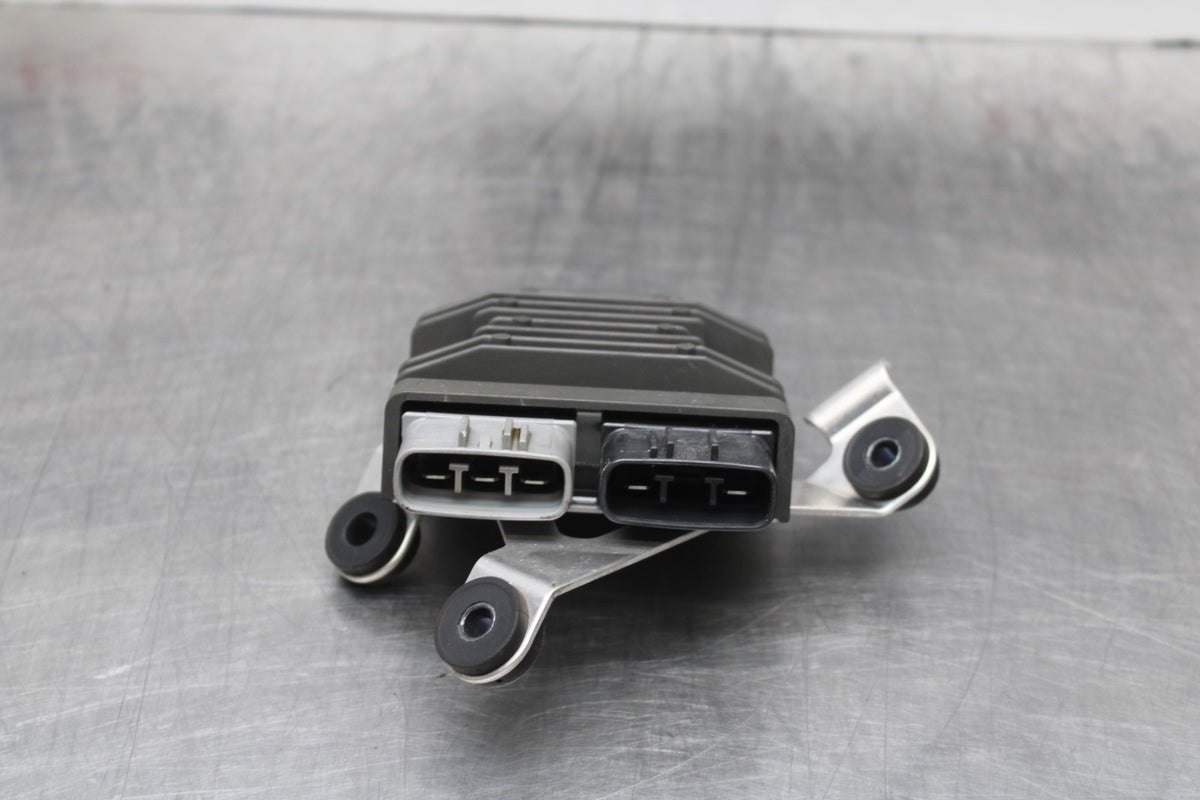 13-24 HONDA CBR600RR RECTIFIER VOLTAGE REGULATOR BB772