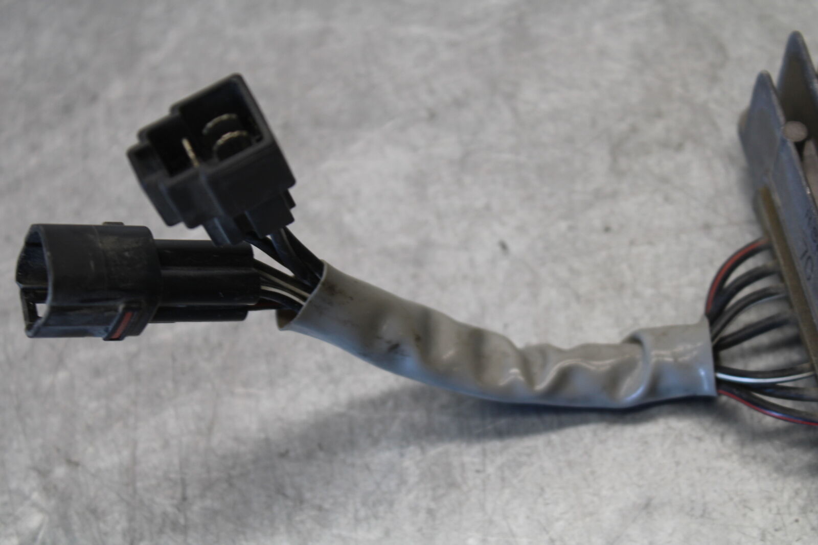 05-06 SUZUKI GSXR1000 RECTIFIER VOLTAGE REGULATOR 32800-41F11 BB663