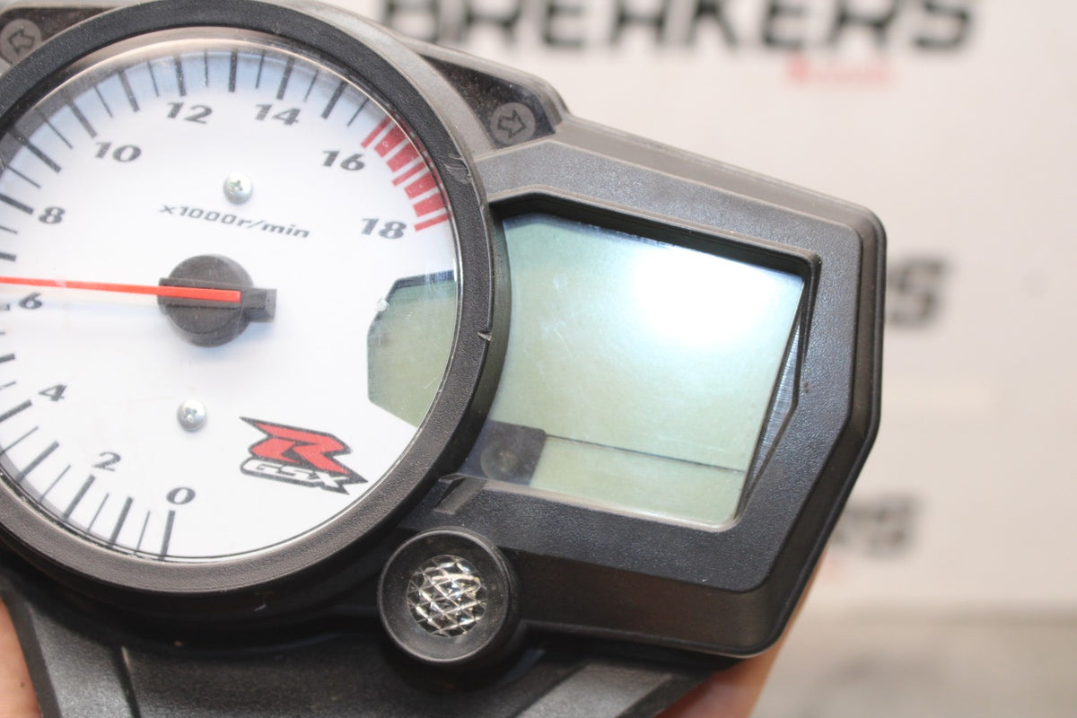 06-07 SUZUKI GSXR 600 11,551 km GAUGES DISPLAY CLUSTER SPEEDOMETER TACH BB836-B