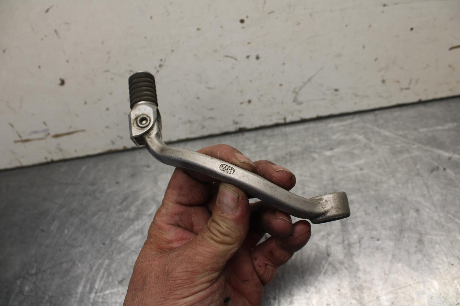 16-18 KTM 690 DUKE SHIFTER LINKAGE SHIFT LINK PEDAL BB631