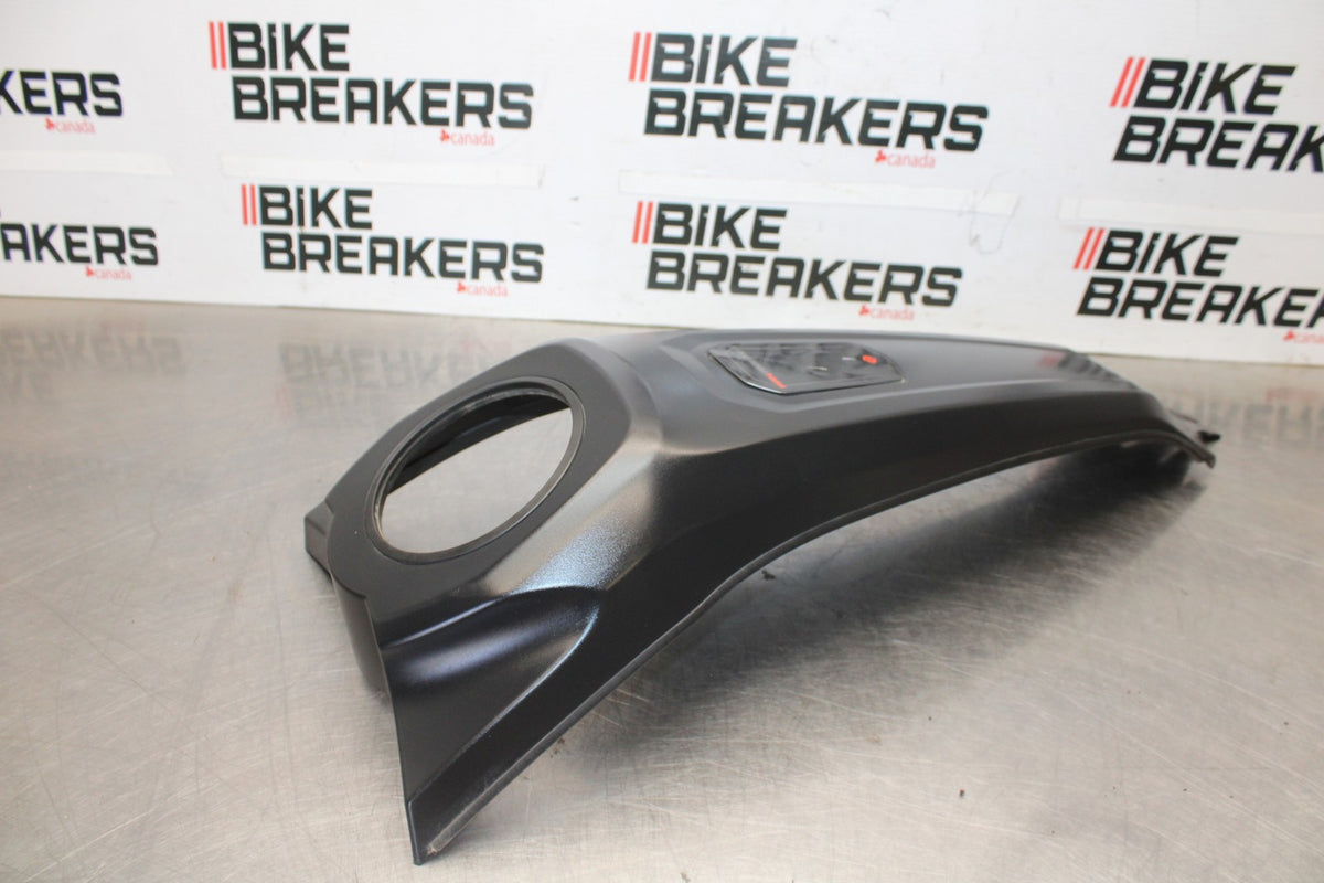 22 HARLEY-DAVIDSON PAN AMERICA 1250 CENTER GAS TANK COVER FAIRING COWL BB910