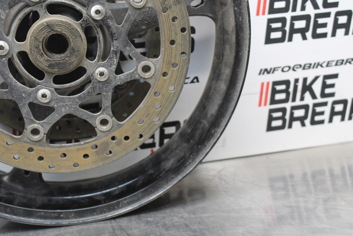 06-07 SUZUKI GSXR 600 FRONT WHEEL FRONT RIM & ROTORS BB170 