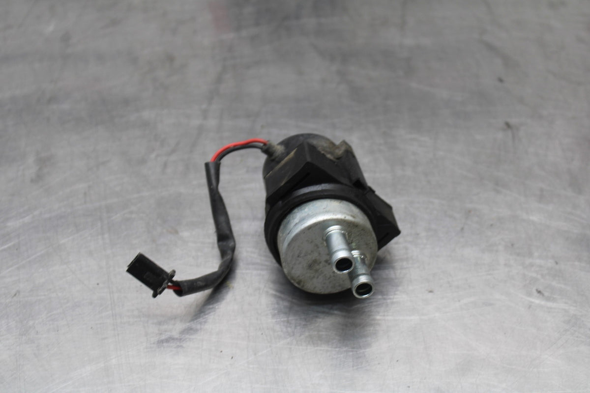 98 KAWASAKI NINJA ZX6 FUEL PUMP GAS PETROL SENDER UNIT BB870