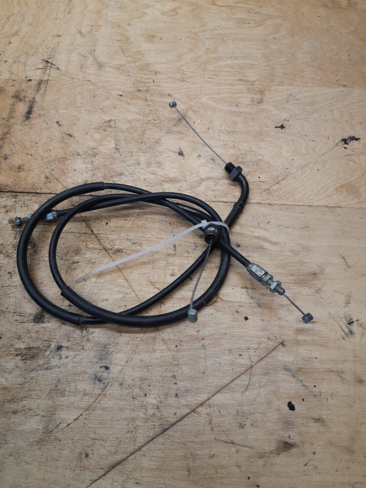 01-06 HONDA CBR600F4I THROTTLE CABLES  17910-MBW-D20 17920-MBW-D20 BB314