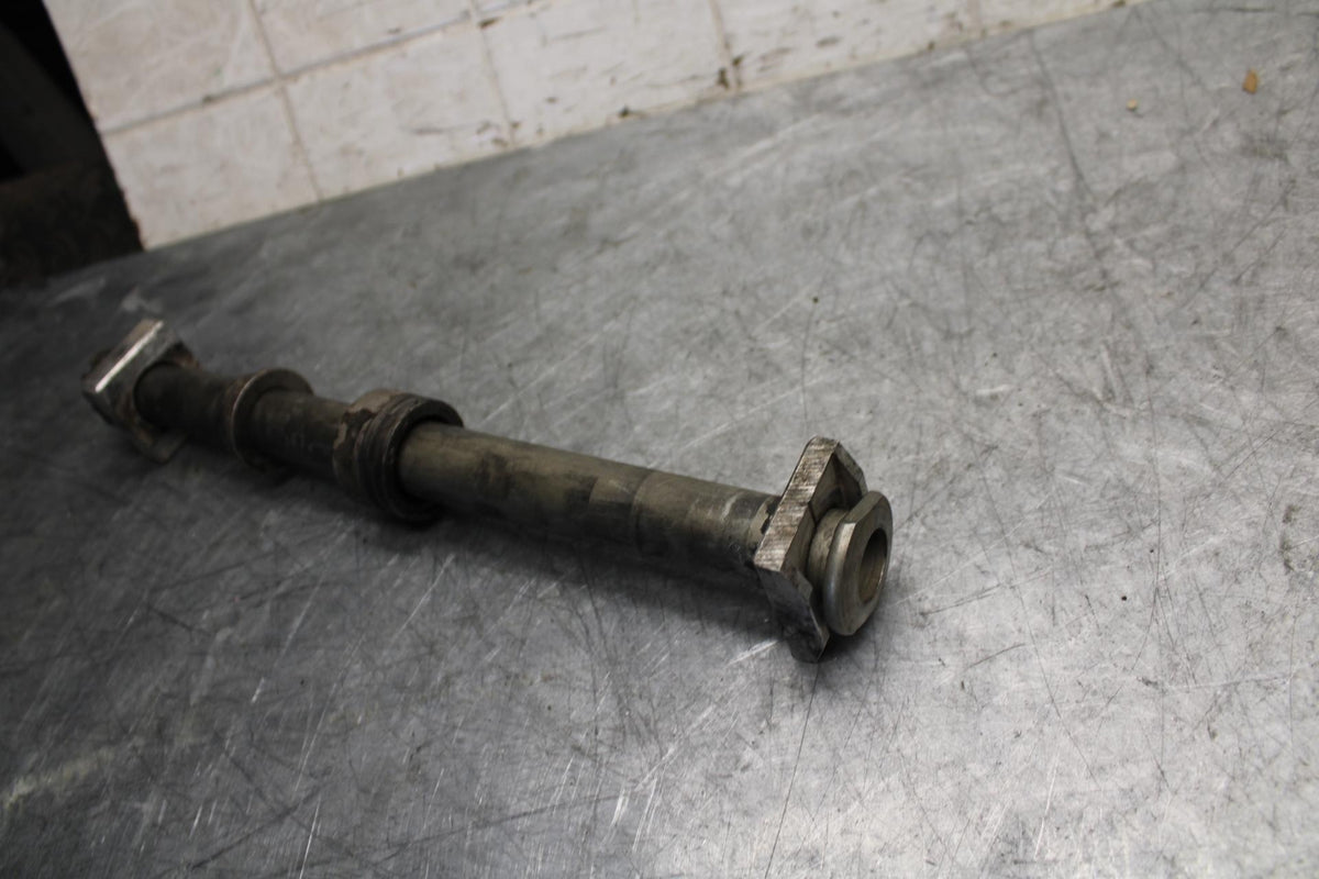 2012 Kawasaki Ninja ZX6R ZX600R REAR AXLE BACK WHEEL RIM PIVOT BOLT AXEL BB529