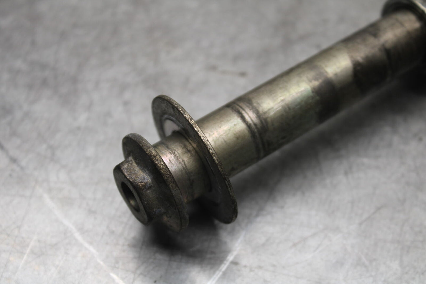 17-24 SUZUKI SV650 REAR AXLE BACK WHEEL RIM PIVOT BOLT AXEL BB706