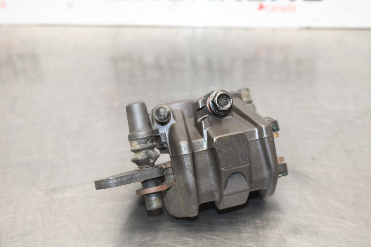23 YAMAHA YZF R3 LEFT FRONT BRAKE CALIPER BB806