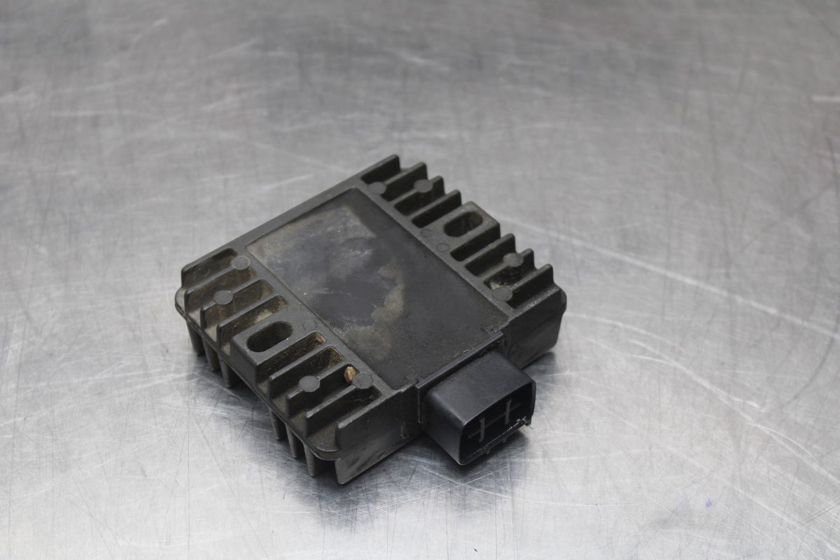 06 KAWASAKI VULCAN 900 RECTIFIER VOLTAGE REGULATOR BB799