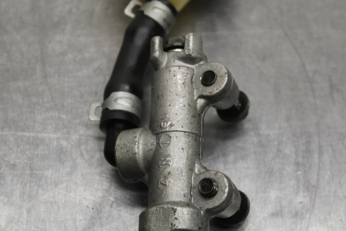 05-08 KAWASAKI VULCAN 1500 VN1500N CLASSIC REAR BACK BRAKE MASTER CYLINDER BB133