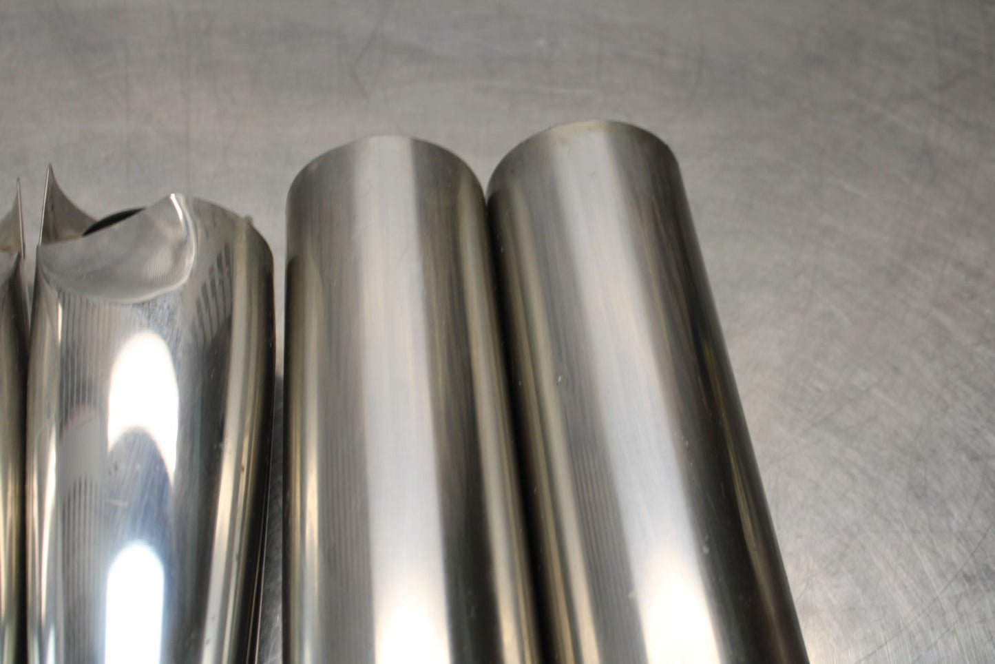 08 KAWASAKI VULCAN 900 FRONT FORK COVER GUARD SHIELD COWL SET KIT BB184