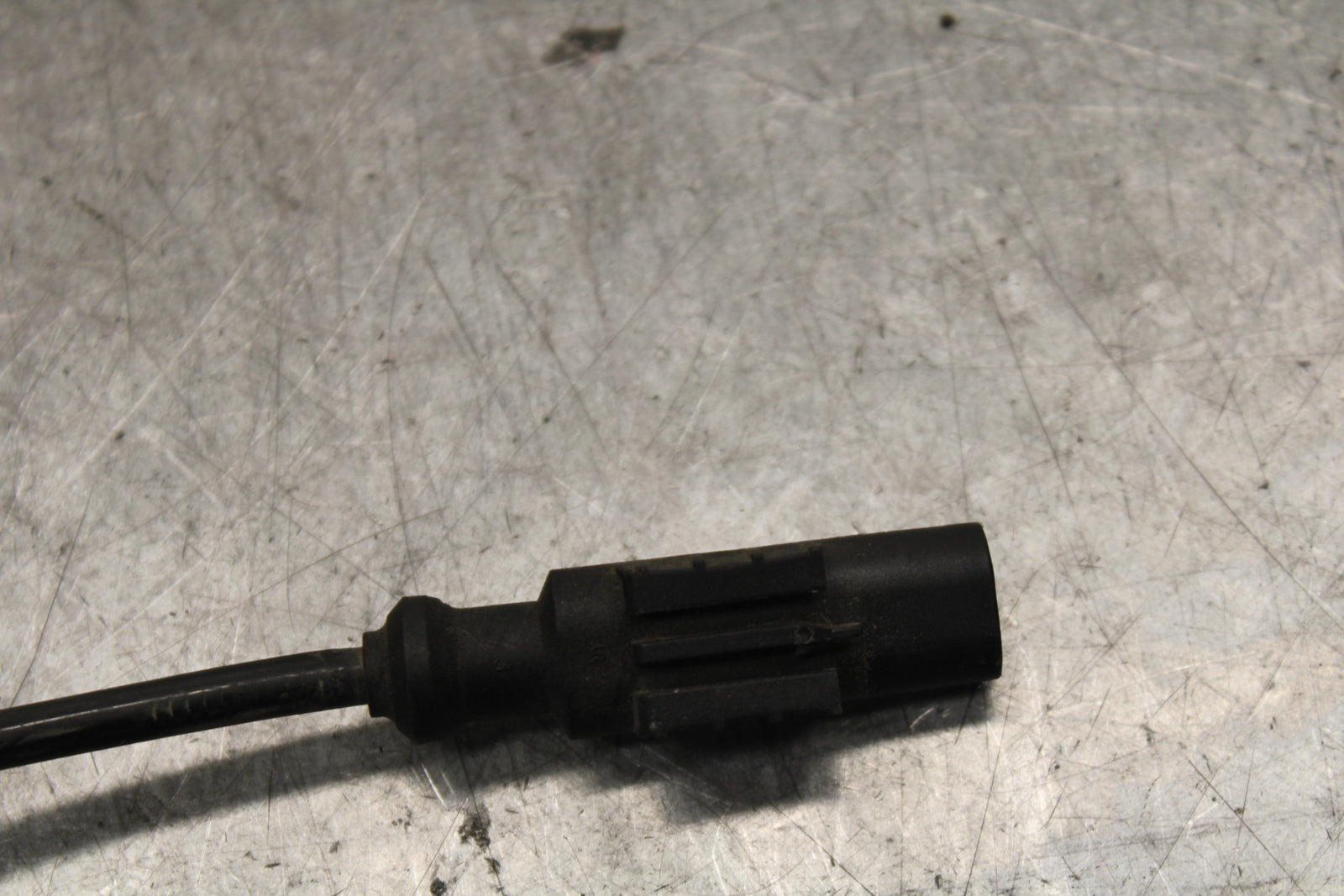 13-18 KAWASAKI NINJA ZX6R FRONT ABS BRAKE SENSOR 21176-0737 BB682