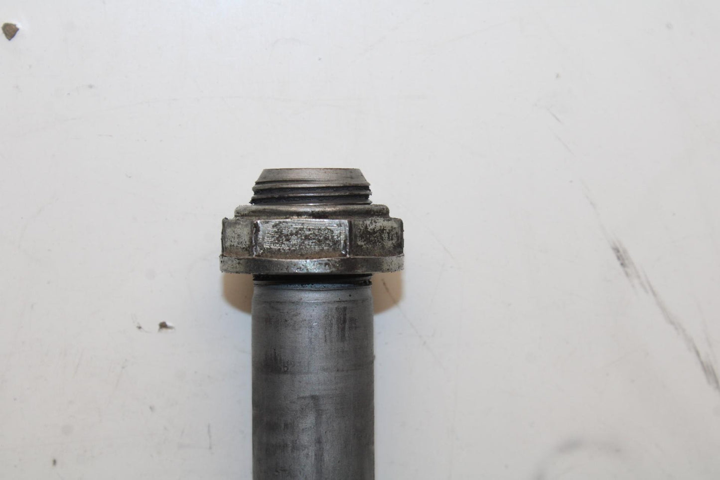 20-23 APRILIA RS660 REAR AXLE BACK WHEEL RIM PIVOT BOLT AXEL BB643