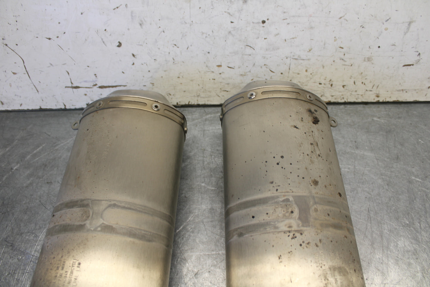 07-08 DUCATI 1098 EXHAUST PIPE MUFFLER SLIP ON CAN SILENCER BB699