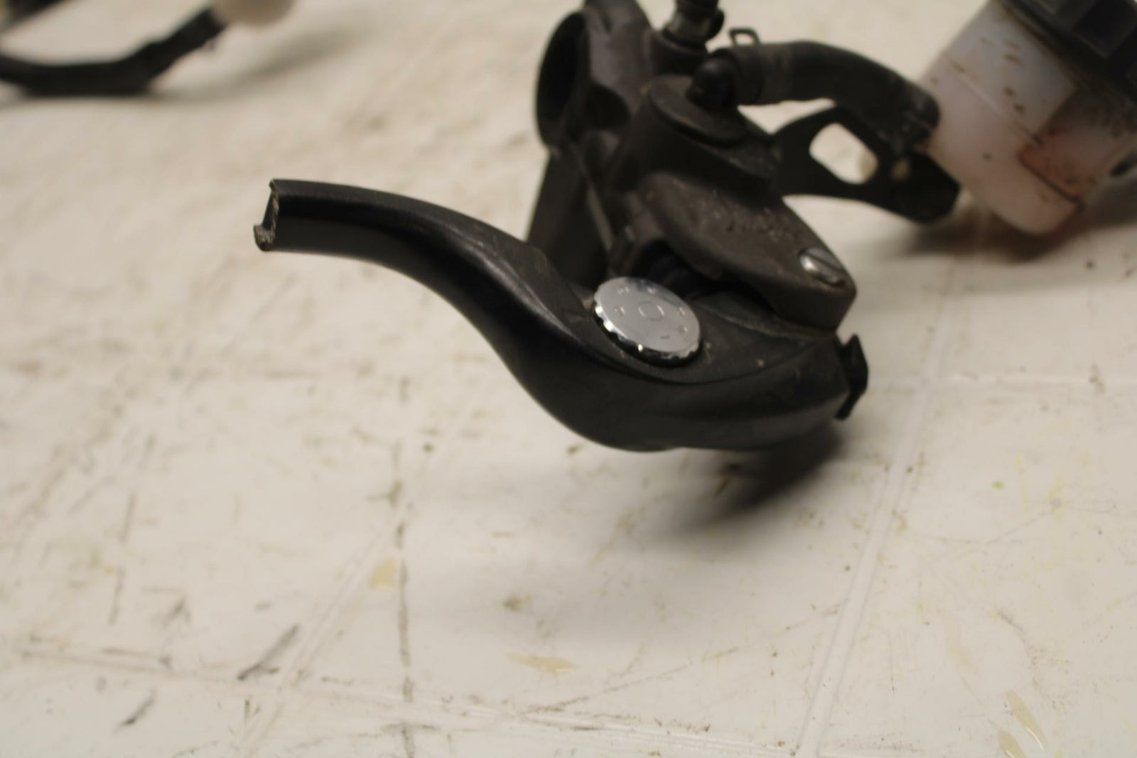 13-17 KAWASAKI NINJA ZX6R ZX636E FRONT BRAKE MASTER CYLINDER w/ LEVER BB409