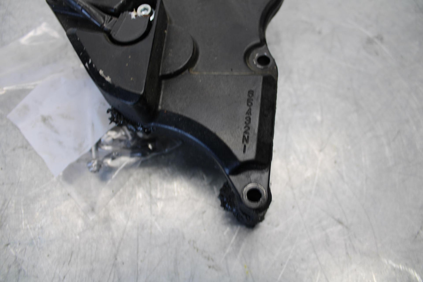 15-21 SUZUKI GSXR600 ENGINE SPROCKET COVER BB437