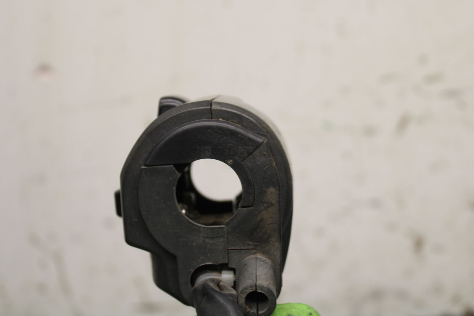 12-13 KAWASAKI Z1000 LEFT CLIP ON HANDLE HORN SIGNALS SWITCH SWITCHES BB743