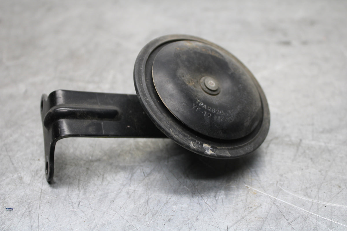 08-10 SUZUKI GSXR 600 HORN SIGNAL  BB721