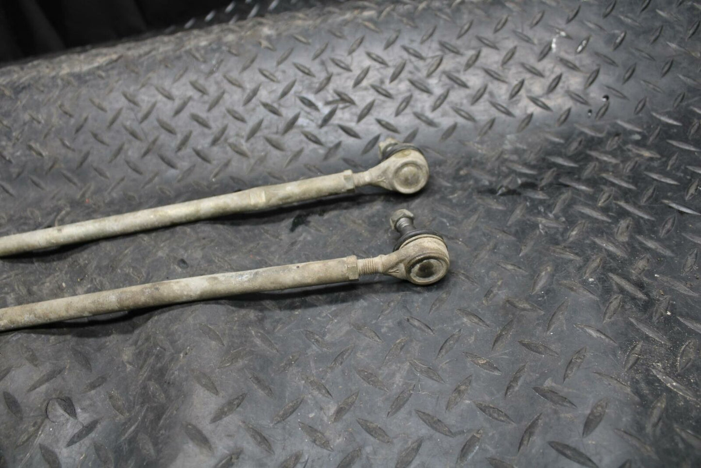 2004 Yamaha Banshee 350 YFZ350 STEERING TIE RODS ROD SET PAIR BB232