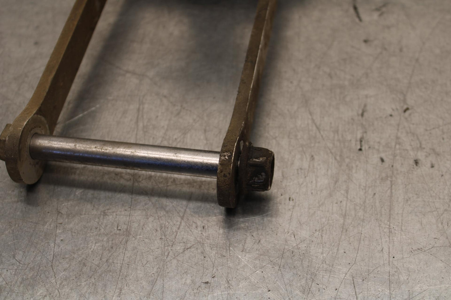 03 KAWASAKI NINJA ZX6RR ZX600K REAR DOGBONE SHOCK LINKAGE LINK BB105