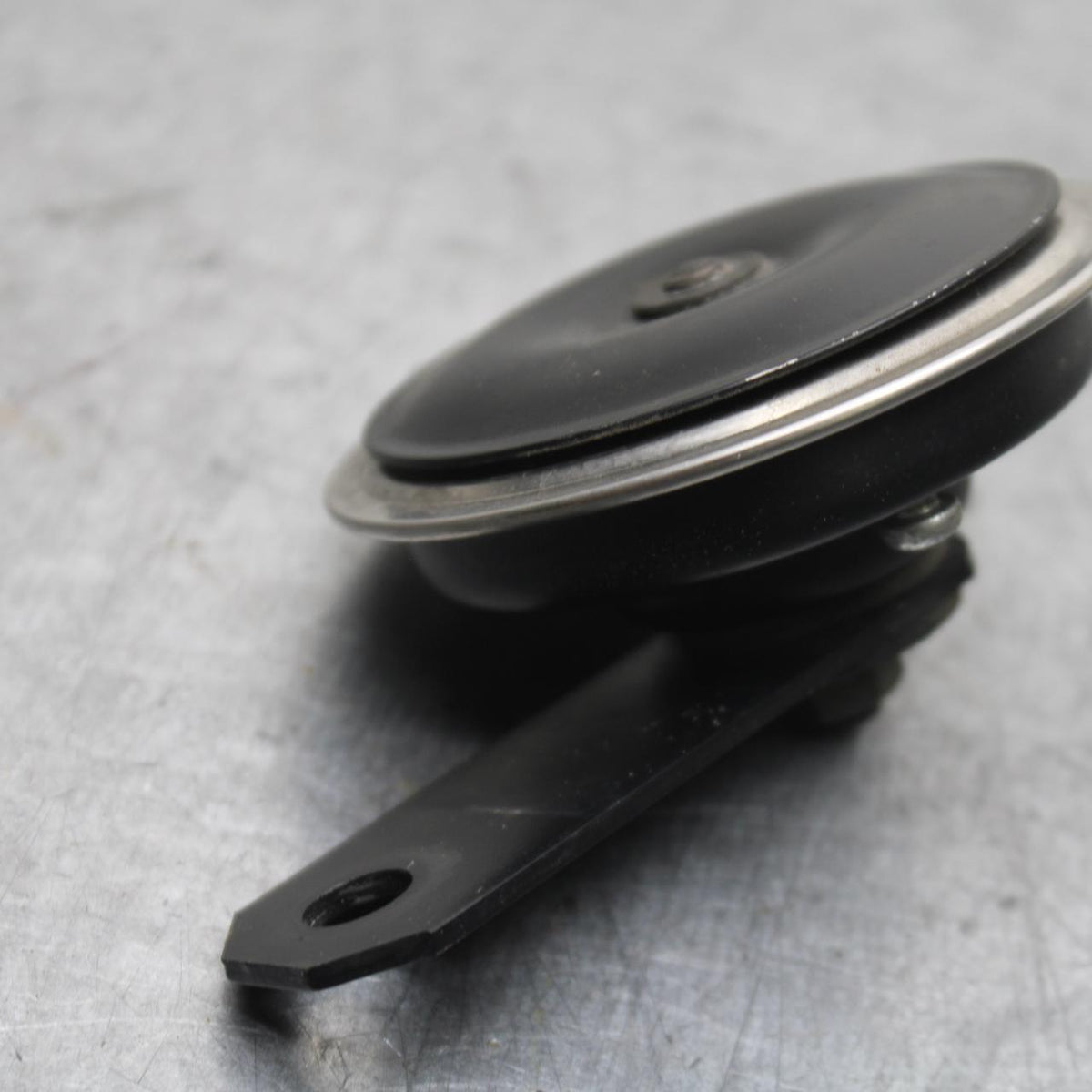 06-07 SUZUKI GSXR750 HORN SIGNAL BB645