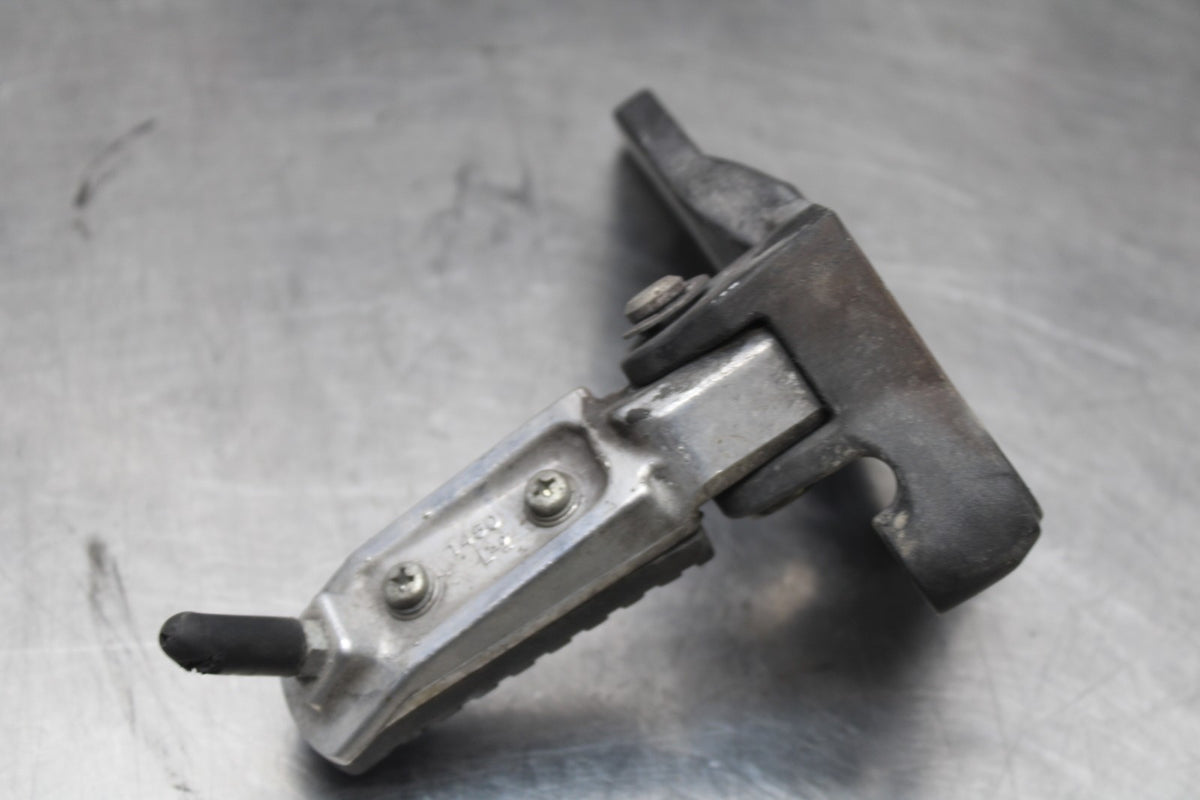 09 KAWASAKI NINJA 250R LEFT REARSET REAR SET DRIVER FOOT PEG REST STOP BB824