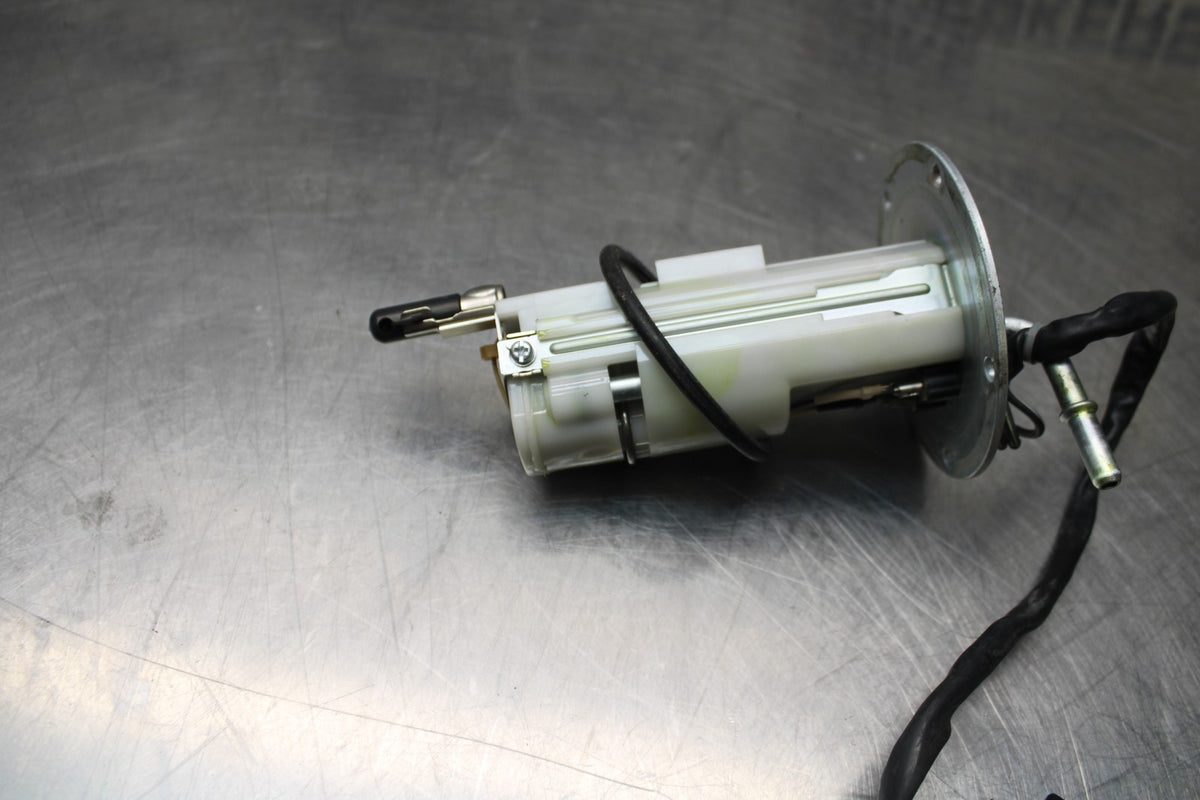 07-08 KAWASAKI NINJA ZX6R FUEL PUMP GAS PETROL SENDER UNIT 49040-0023 BB855