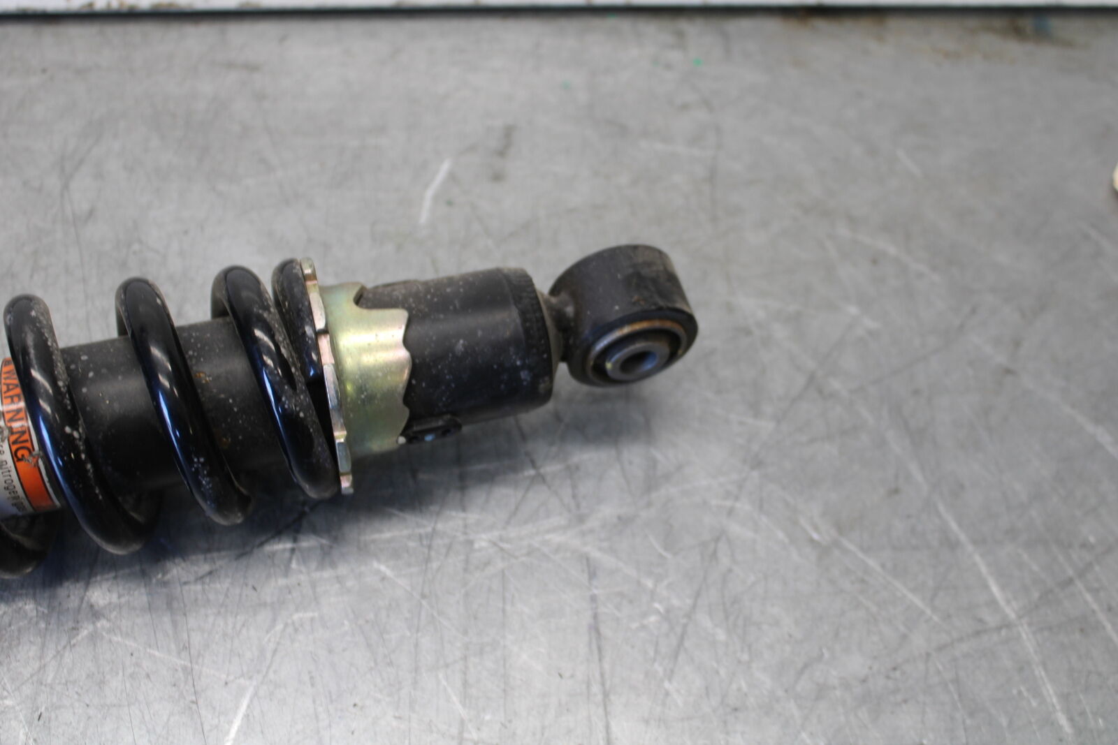 19-22 KAWASAKI Z400 REAR BACK SHOCK ABSORBER SUSPENSION BB708