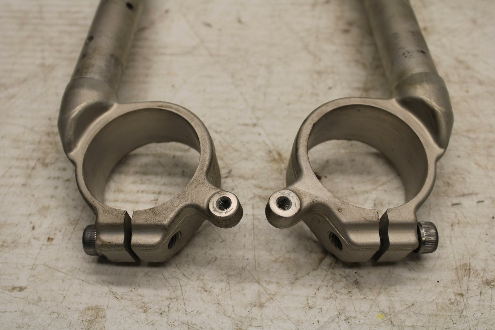 09-14 YAMAHA YZF R1 LEFT RIGHT CLIP ON ONS HANDLEBARS PAIR SET BB286