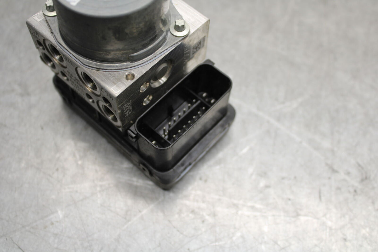 13-18 KAWASAKI NINJA ZX6R ABS PUMP UNIT MODULE BB666