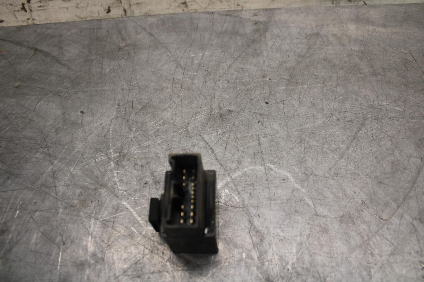 2016 Yamaha XSR900 ABS RELAY FUEL PUMP BB516