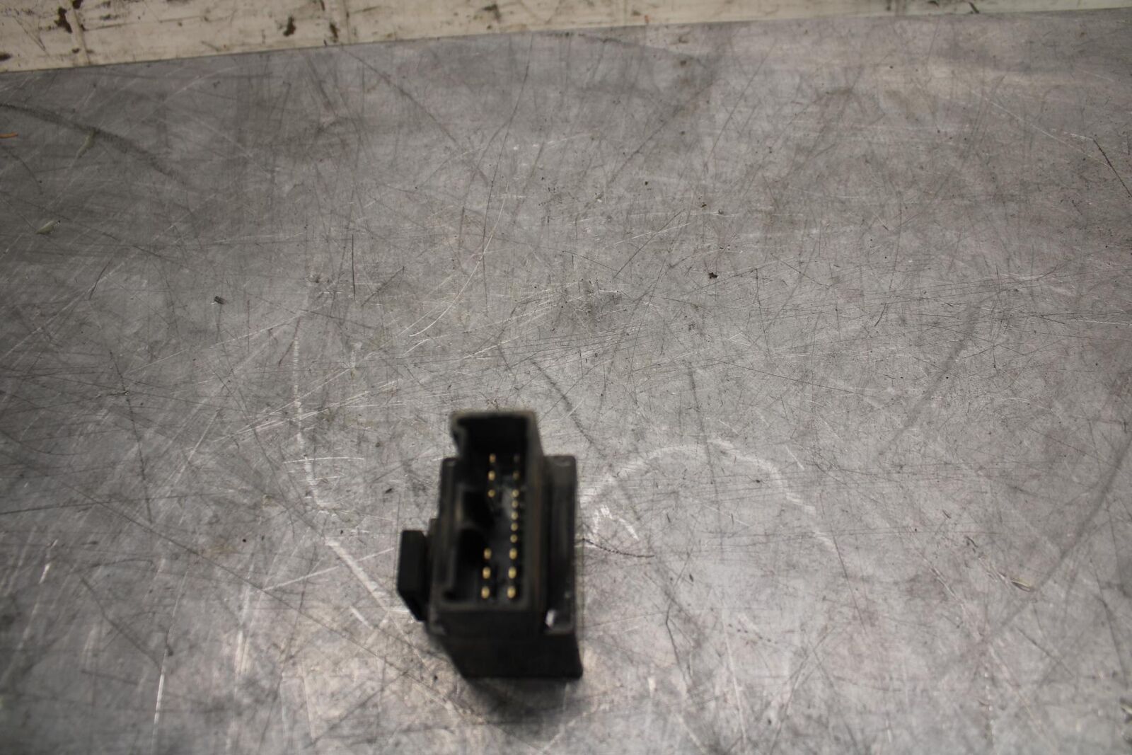 2016 Yamaha XSR900 ABS RELAY FUEL PUMP BB516