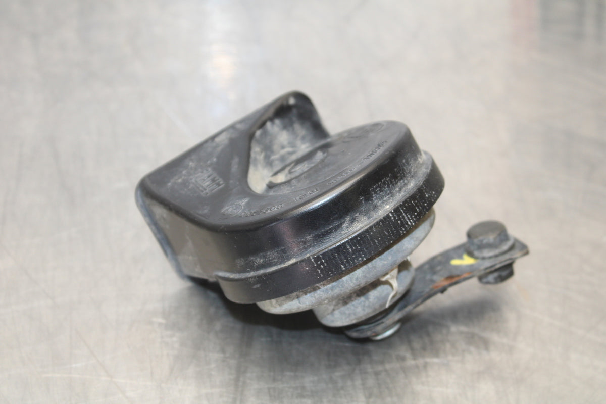 04-09 SUZUKI GS500F HORN SIGNAL BB165