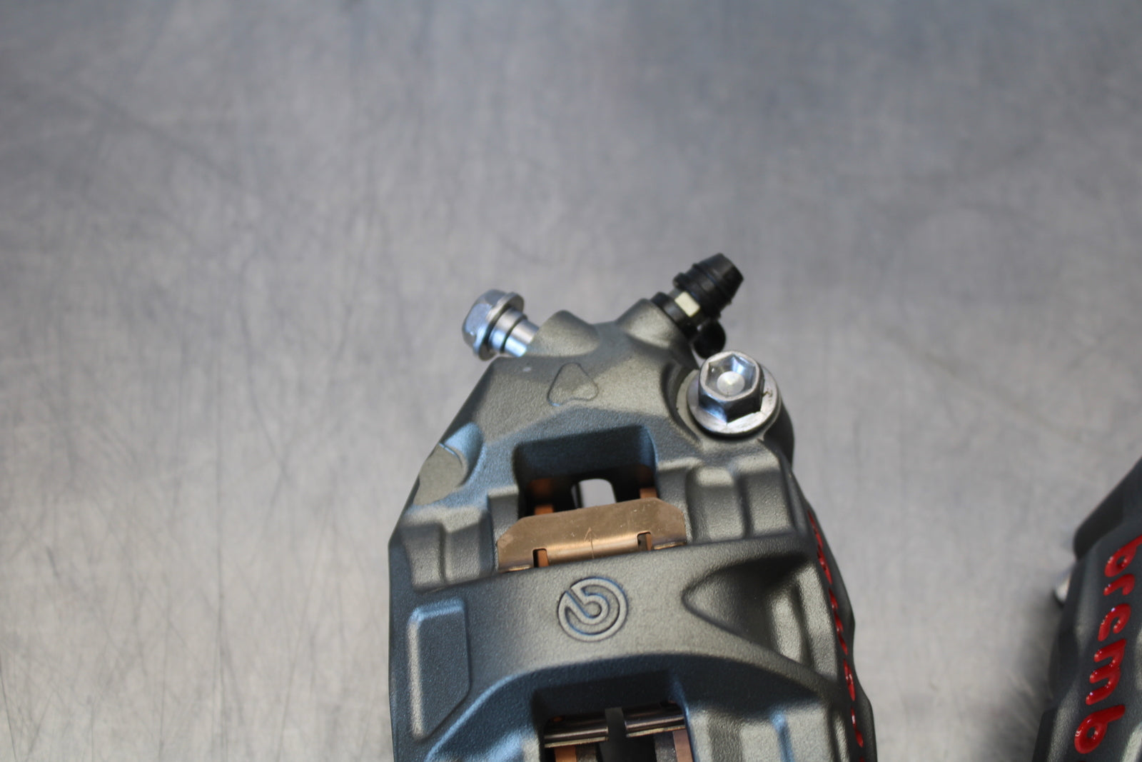 23-24 KAWASAKI NINJA ZX14R NEW!! RIGHT LEFT FRONT BRAKE CALIPER SET PAIR BB169