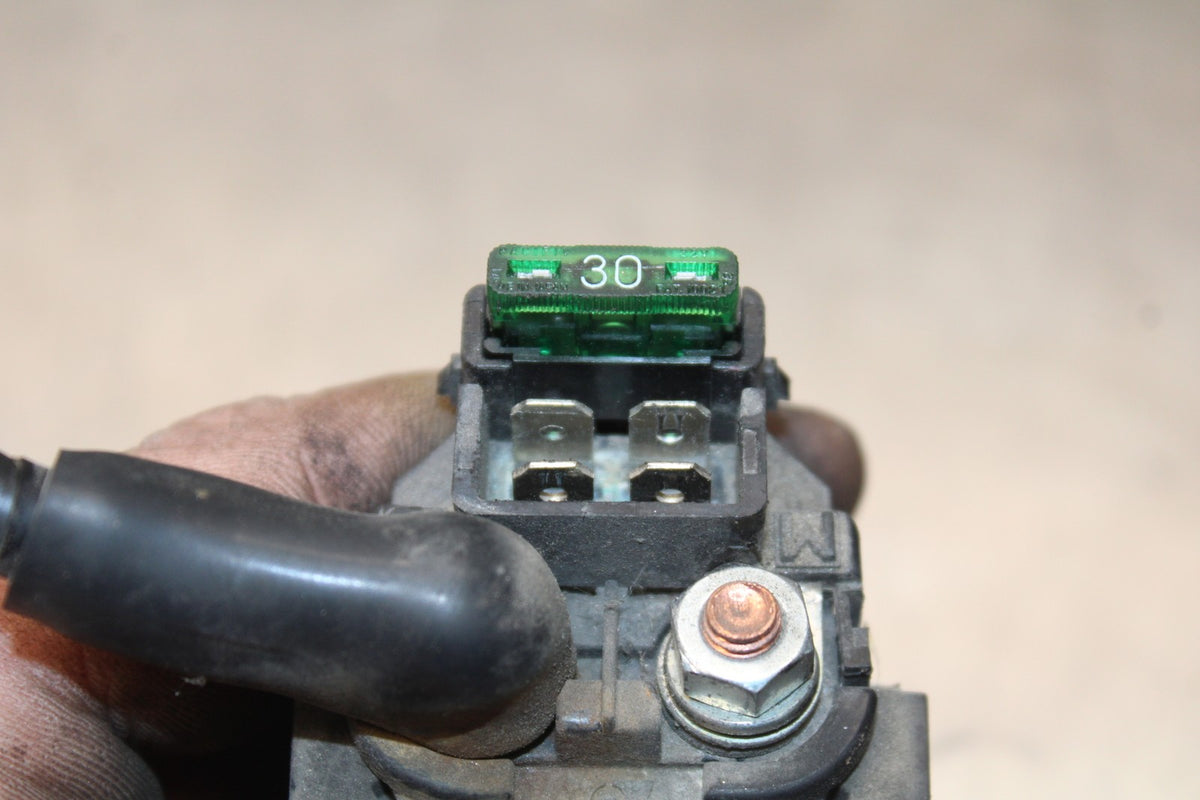 02 KAWASAKI VULCAN 800 VN800B CLASSIC ENGINE STARTER RELAY STARTING MOTOR SWITCH