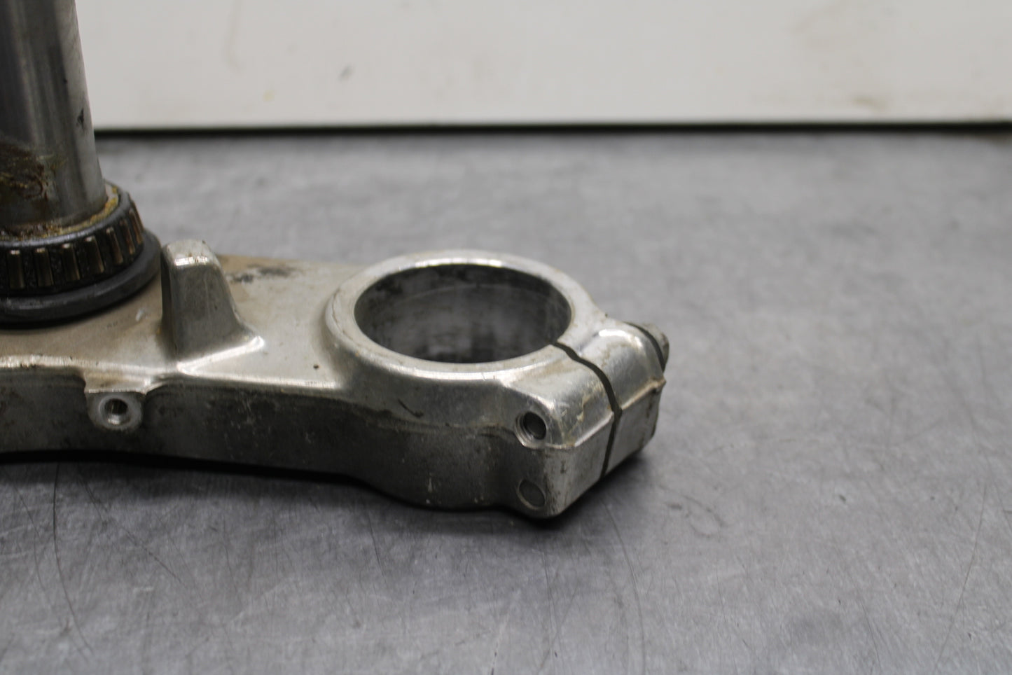 93-94 KAWASAKI NINJA ZX7R FRONT FORKS CLAMP LOWER TRIPLE TREE STEM BB124