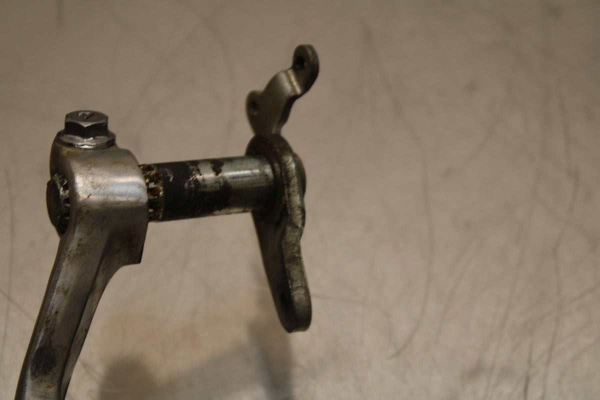 86 SUZUKI GS750ES RIGHT REARSET BRAKE FOOT PEDAL BB140
