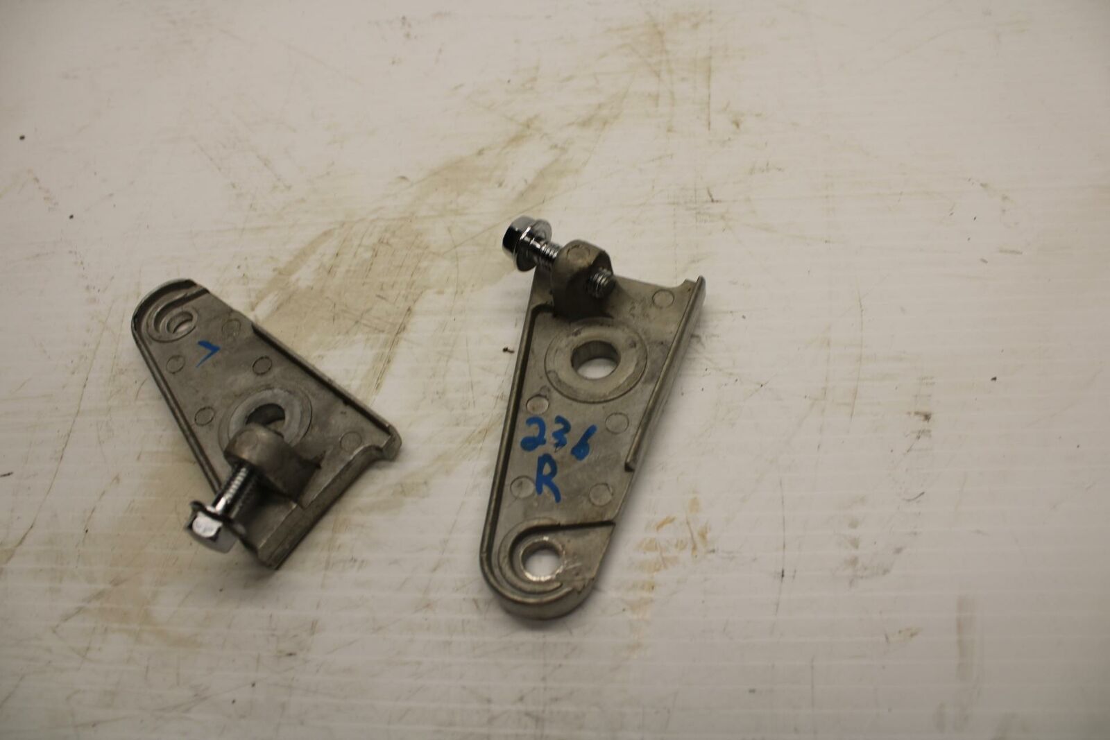 83-86 HONDA V65 MAGNA HEADLIGHT BRACKET  BB236