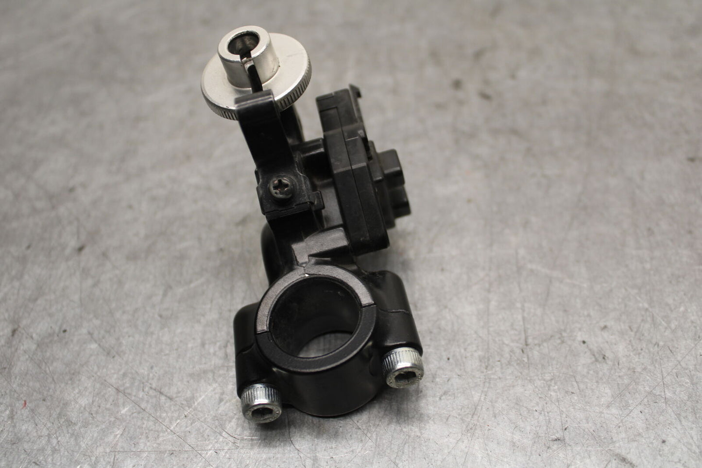 13-18 KAWASAKI NINJA ZX6R CLUTCH LEVER PERCH MOUNT BRACKET BB666