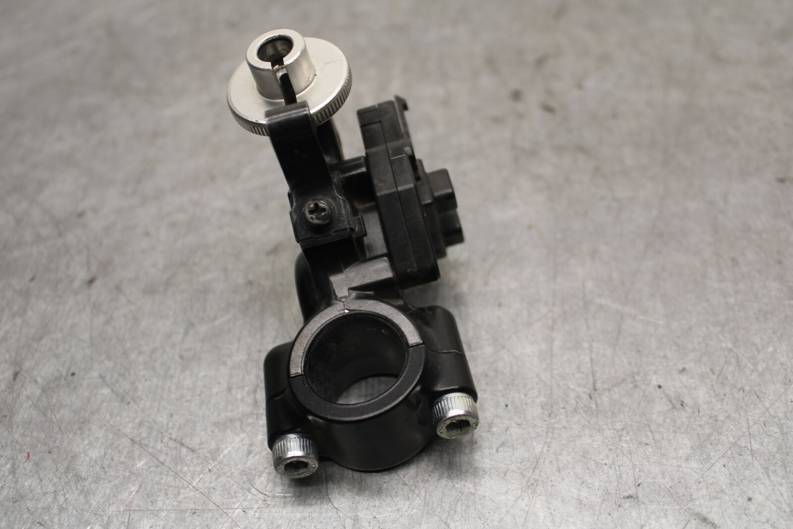 13-18 KAWASAKI NINJA ZX6R CLUTCH LEVER PERCH MOUNT BRACKET BB666