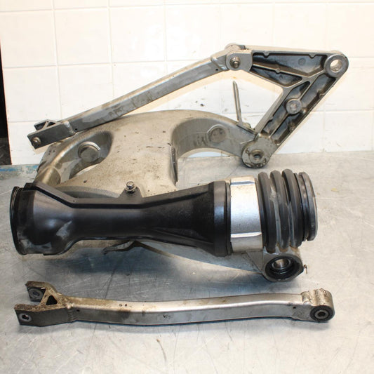 07-08 KAWASAKI CONCOURS 1400 ABS REAR SWINGARM BACK SUSPENSION SWING ARM BB449