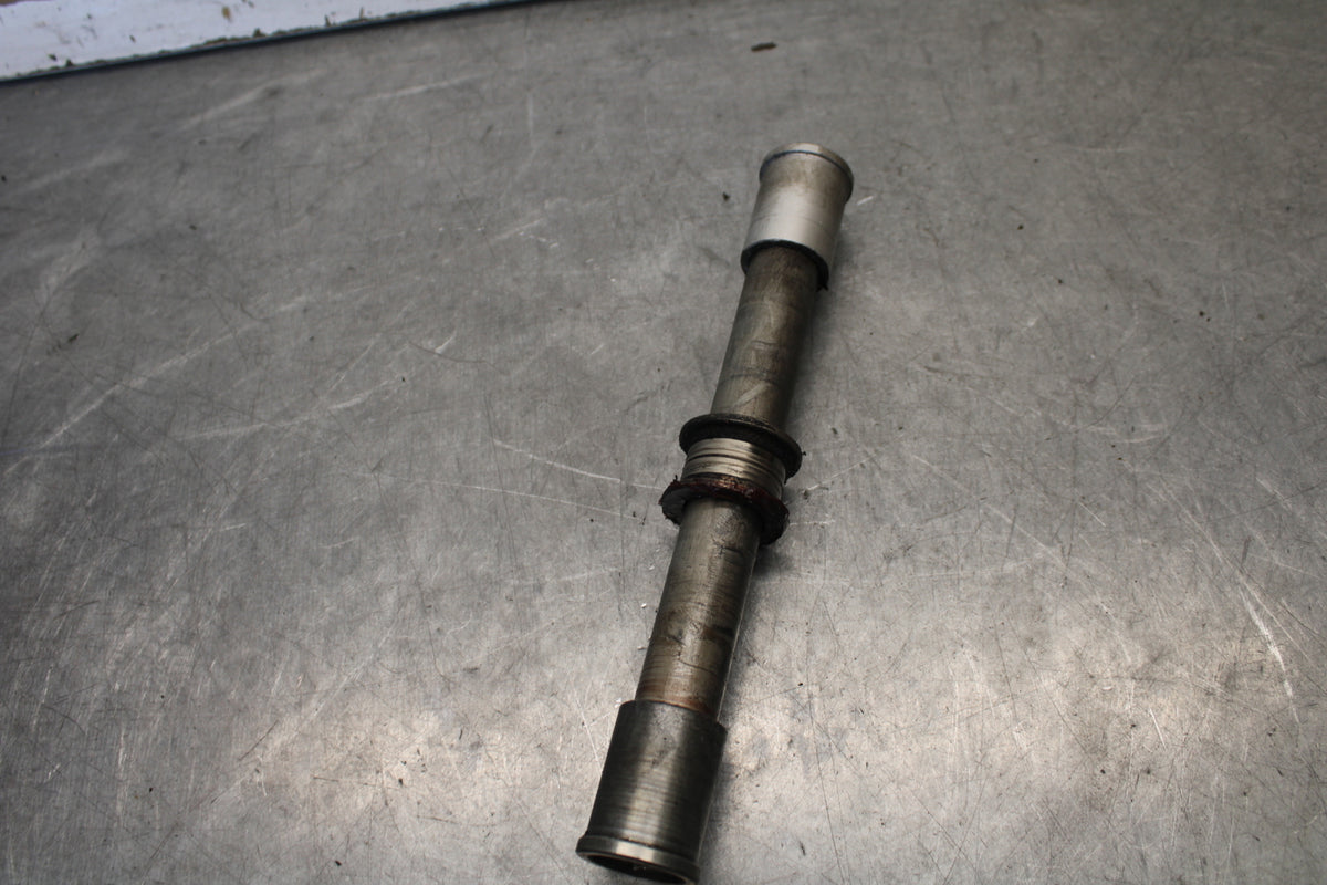 09-12 KAWASAKI NINJA ZX6R ZX600R FRONT WHEEL RIM AXLE BOLT 41068-0604 BB656