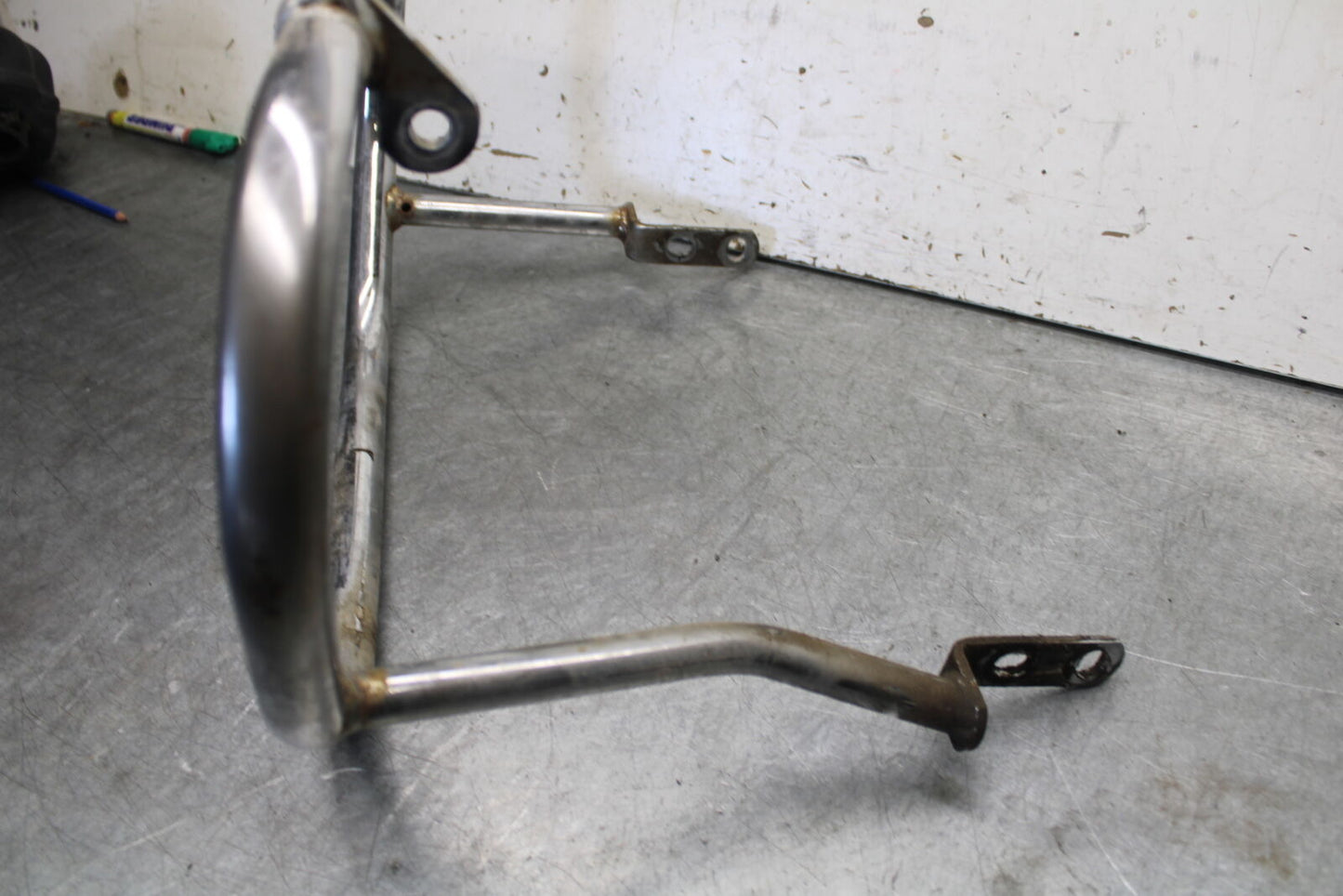 85-86 SUZUKI MADURA 1200 CRASH BAR BB691