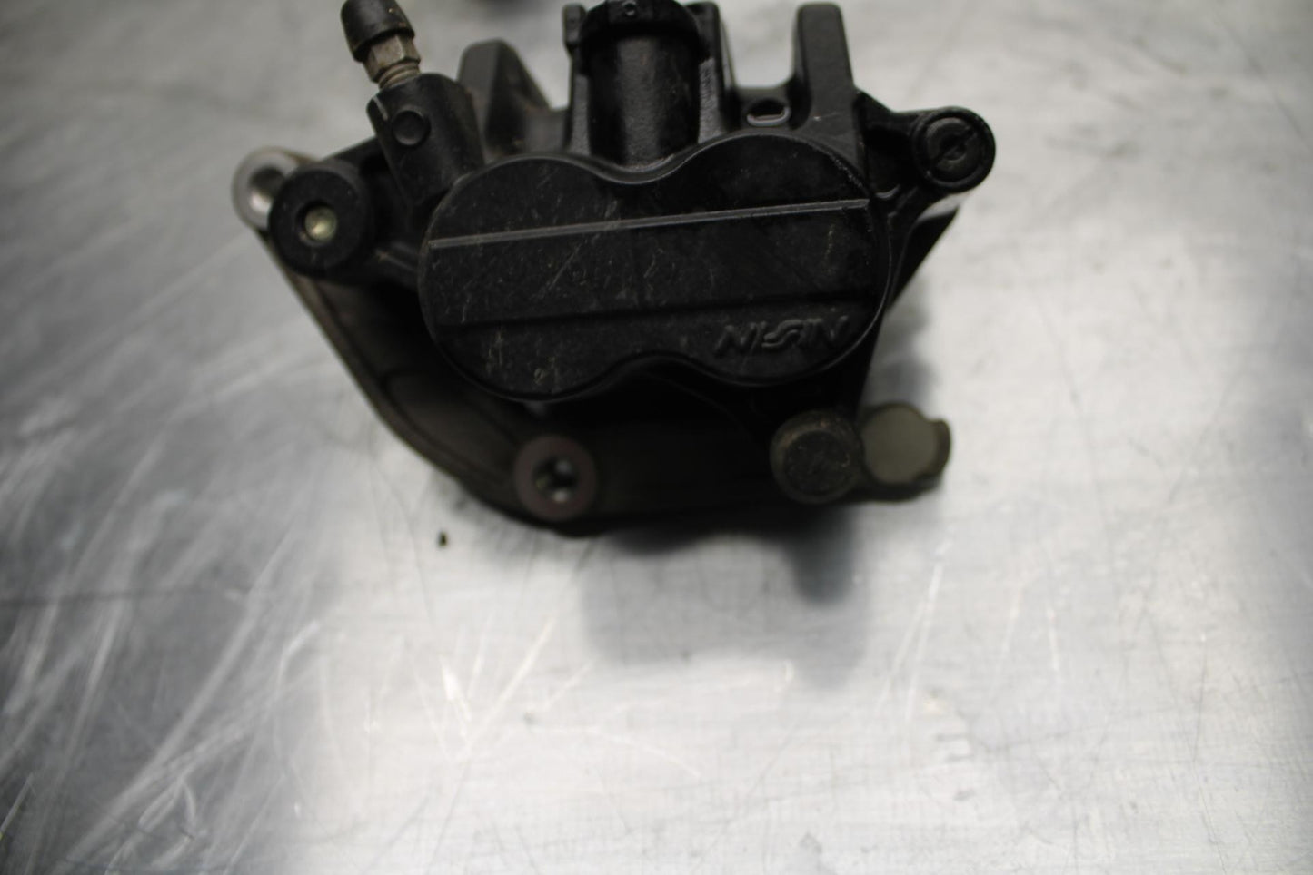 17-23 SUZUKI GSXR 250 GSX250RL8 FRONT BRAKE CALIPER BB490