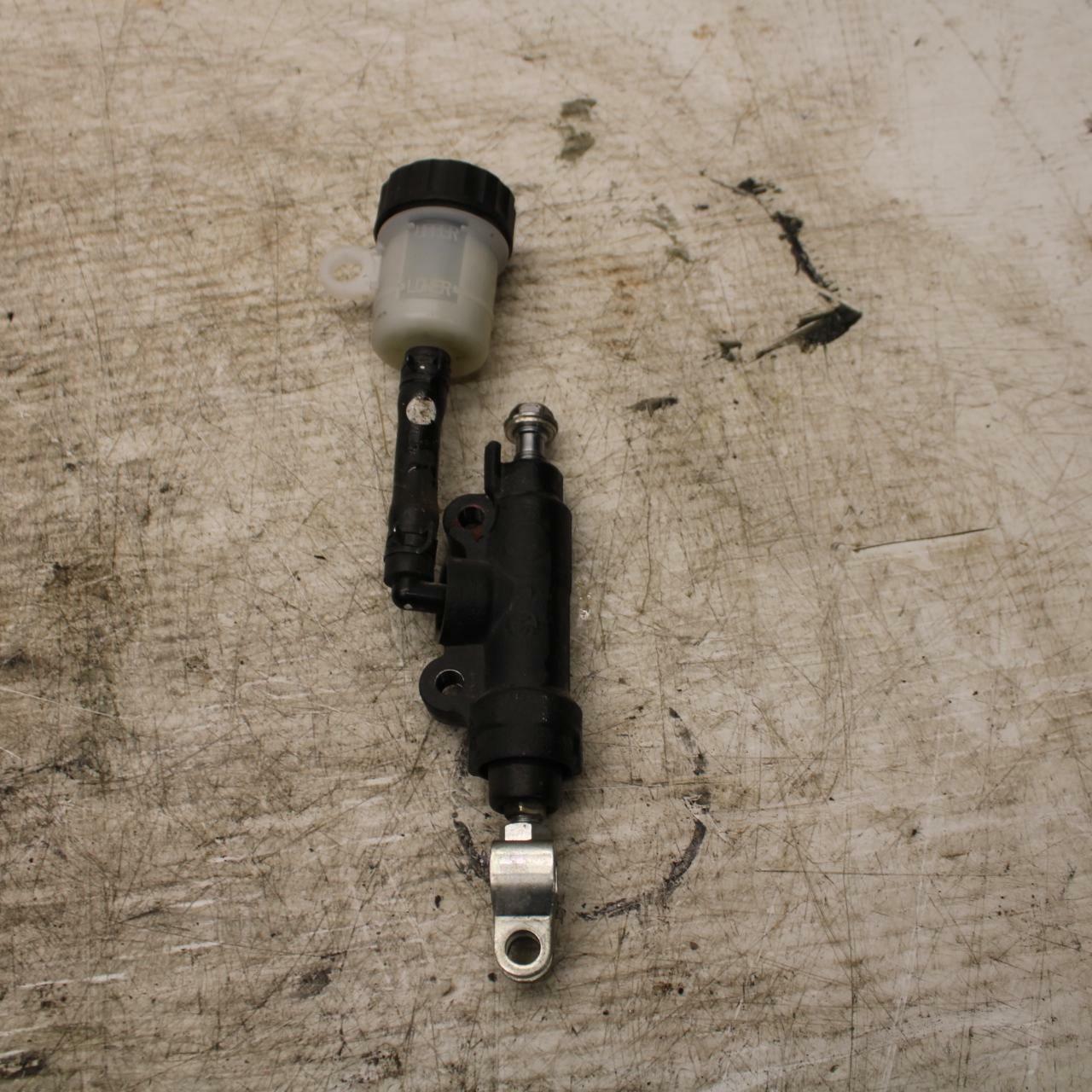 20-22 KAWASAKI Z H2 REAR BACK BRAKE MASTER CYLINDER W RESERVOIR BB382