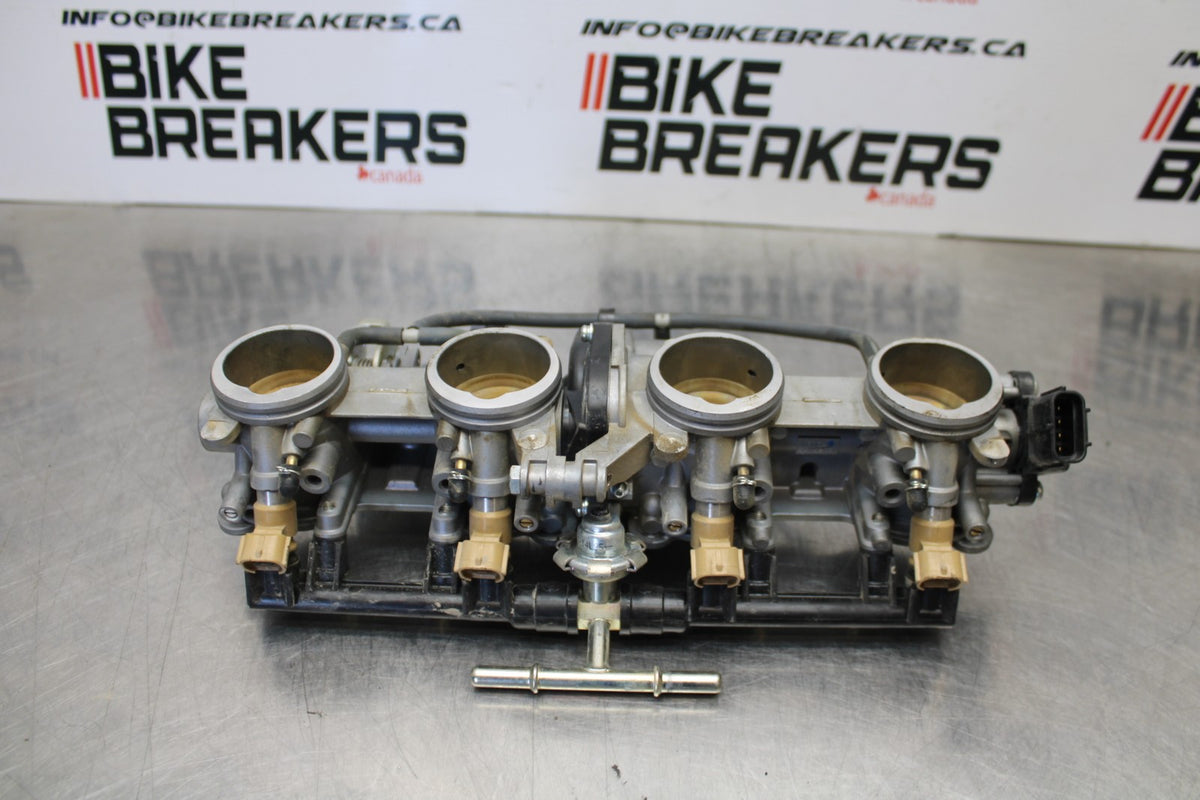 15-17 YAMAHA YZF R1 MAIN FUEL INJECTORS / THROTTLE BODIES BB190