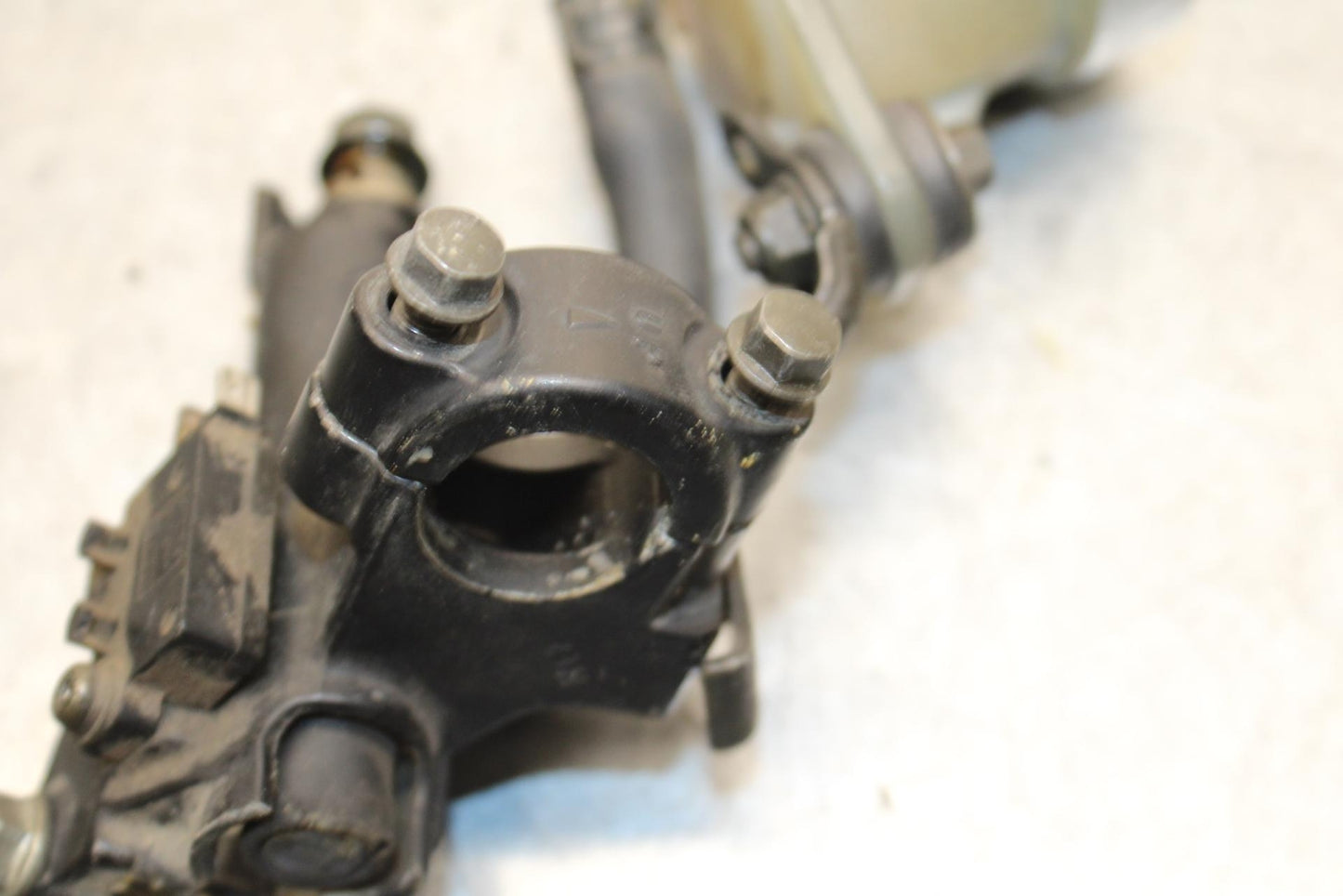 1992 Honda CBR900RR FRONT BRAKE MASTER CYLINDER BB63