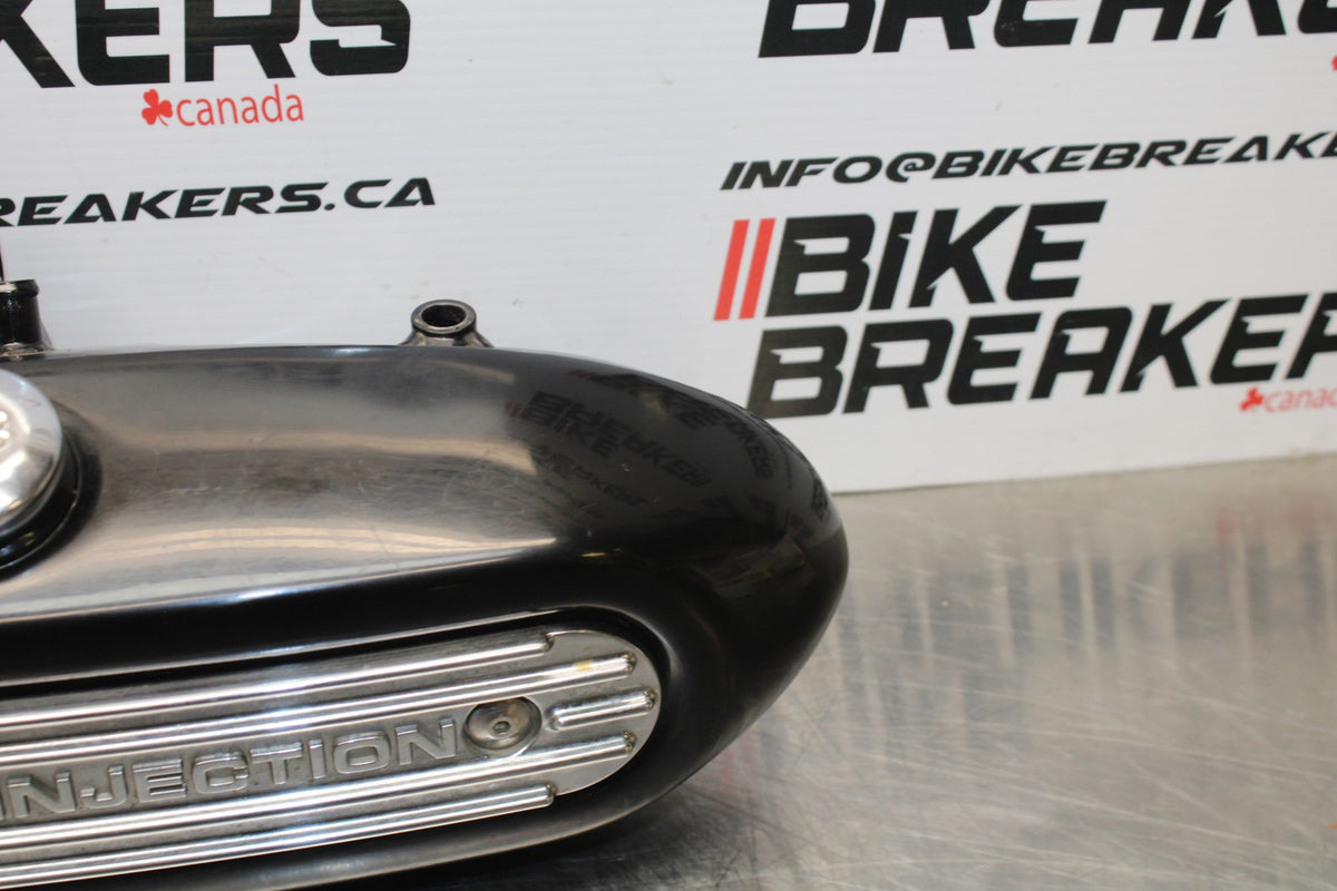 05 TRIUMPH ROCKET III ENGINE OIL TANK PAN BOX BB186