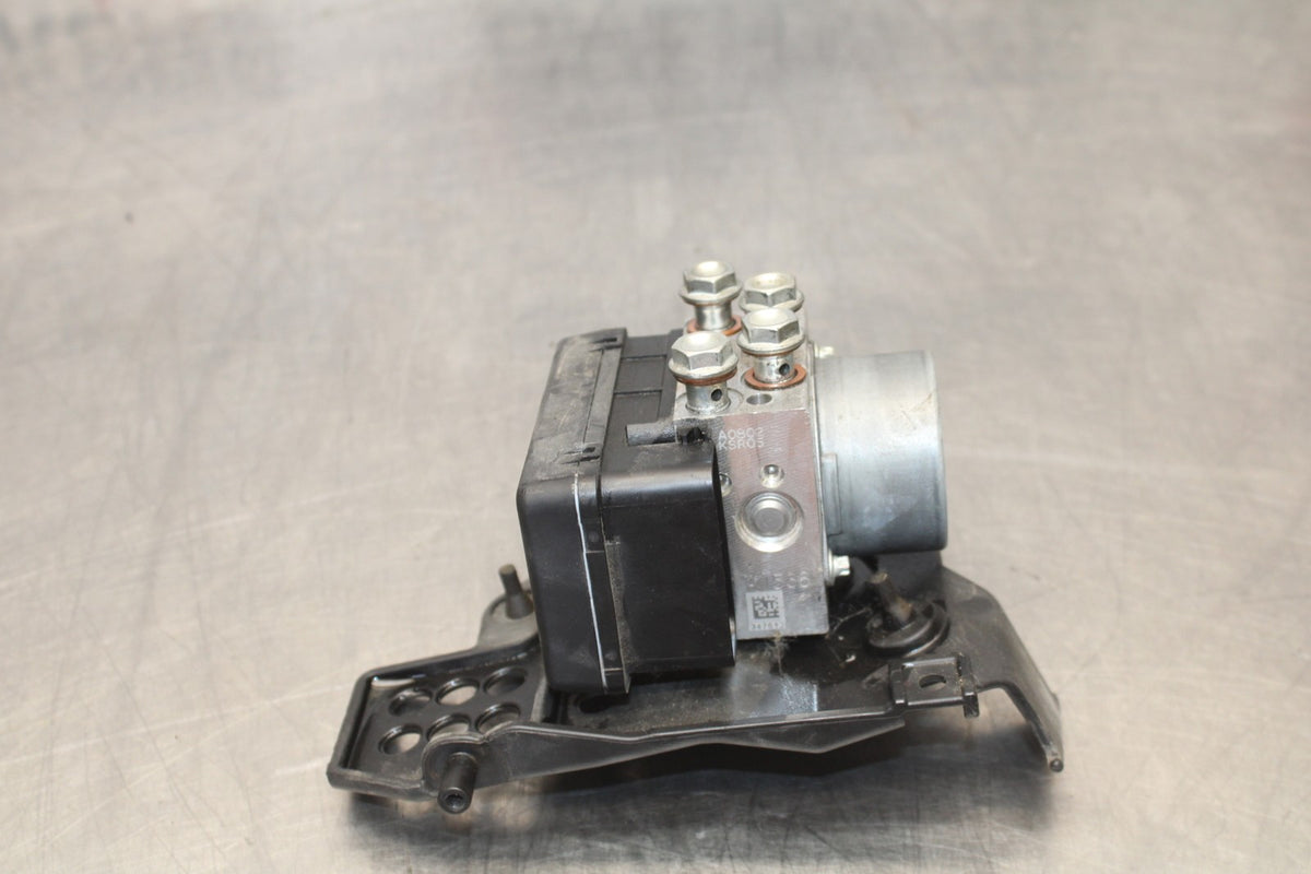 16 APRILIA TUONO V4 1100 ABS PUMP UNIT MODULE BB905