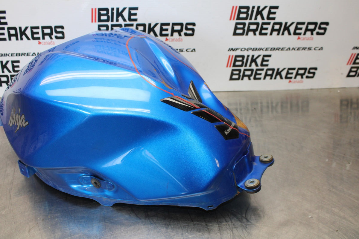 13-17 KAWASAKI NINJA 300 EX300 ABS GAS TANK FUEL CELL PETROL RESERVOIR BB189