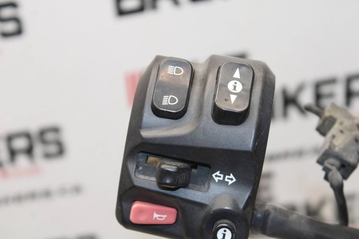 15 TRIUMPH TIGER 800 LEFT CLIP ON HANDLE HORN SIGNALS SWITCH SWITCHES BB873